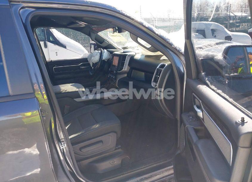 Photo 5 of 2022 Ram 1500 BIG HORN 4X4 6'4 BOX (VIN 1C6SRFMT6NN203241)