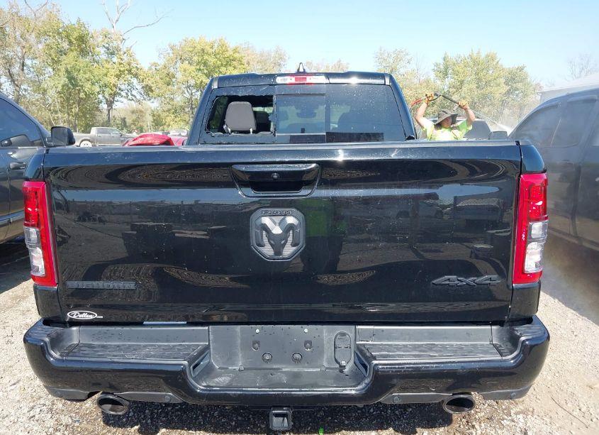 Photo 16 of 2024 Ram 1500 BIG HORN 4X4 6'4 BOX (VIN 1C6SRFMT6RN218019)