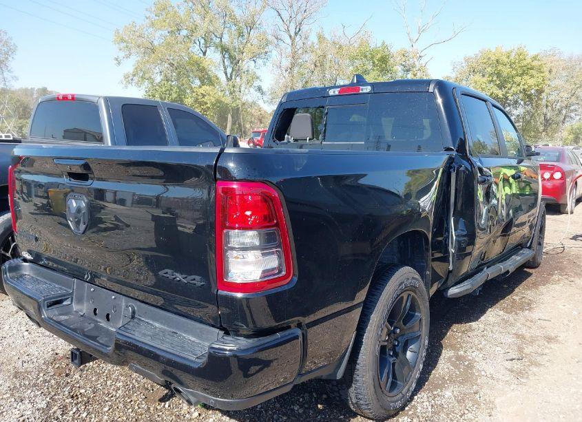 Photo 4 of 2024 Ram 1500 BIG HORN 4X4 6'4 BOX (VIN 1C6SRFMT6RN218019)