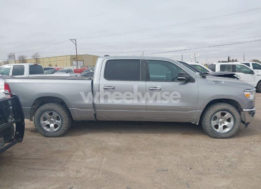 Photo 13 of 2022 Ram 1500 BIG HORN 4X4 6'4 BOX (VIN 1C6SRFMT7NN188524)