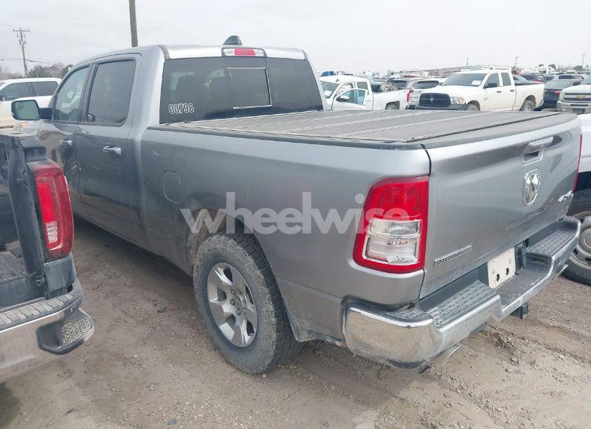 Photo 3 of 2022 Ram 1500 BIG HORN 4X4 6'4 BOX (VIN 1C6SRFMT7NN188524)