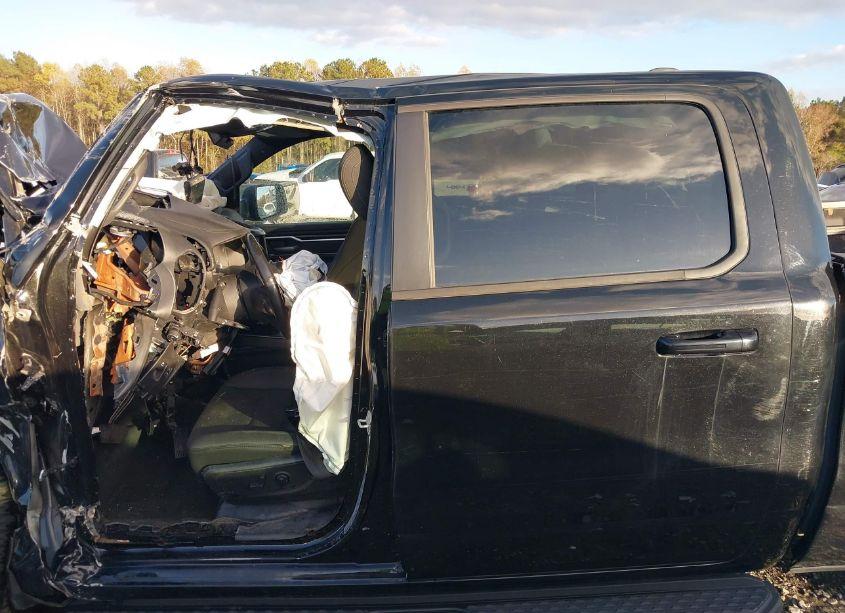 Photo 15 of 2021 Ram 1500 BIG HORN 4X4 6'4 BOX (VIN 1C6SRFMT8MN765124)