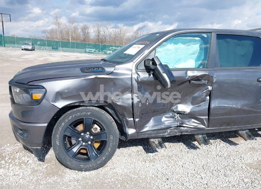 Photo 6 of 2022 Ram 1500 BIG HORN 4X4 6'4 BOX (VIN 1C6SRFMT8NN267989)