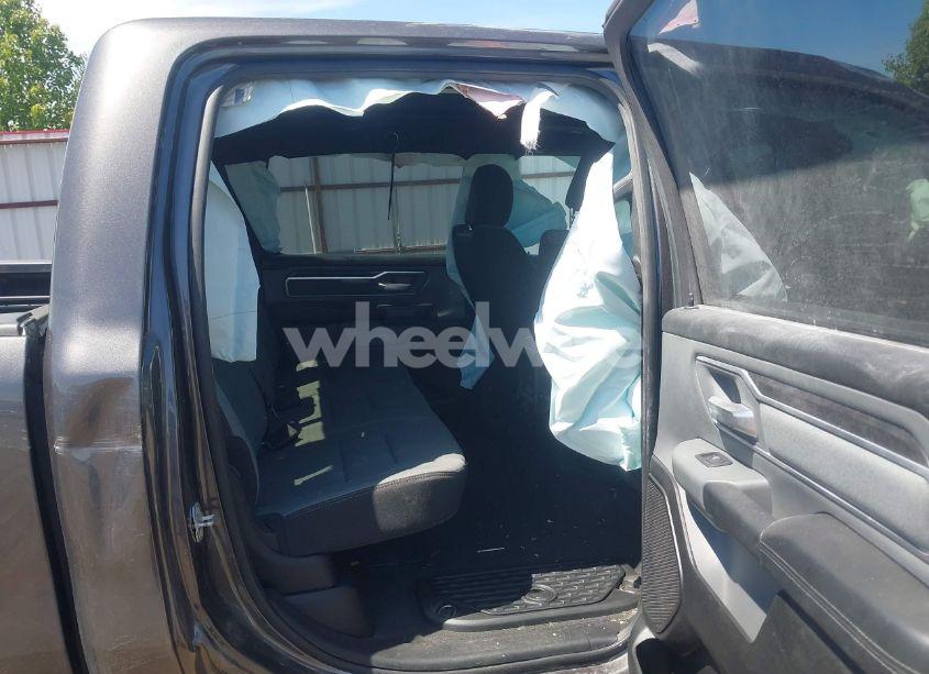 Photo 8 of 2022 Ram 1500 BIG HORN (VIN 1C6SRFMT8NN481607)