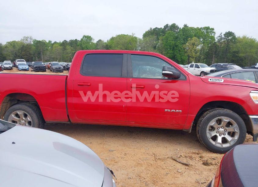 Photo 12 of 2022 Ram 1500 BIG HORN 4X4 6'4 BOX (VIN 1C6SRFMT9NN131094)