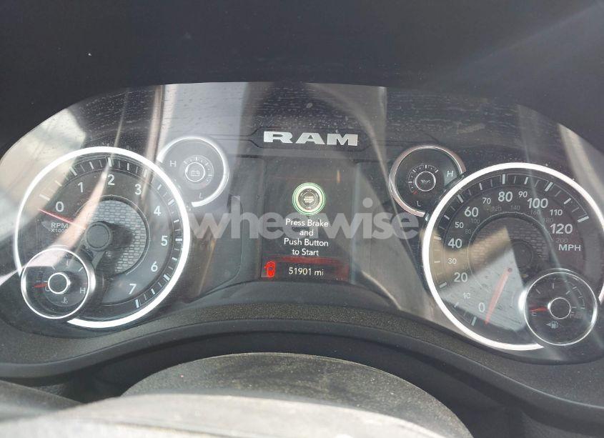 Photo 7 of 2022 Ram 1500 BIG HORN 4X4 6'4 BOX (VIN 1C6SRFMT9NN131094)