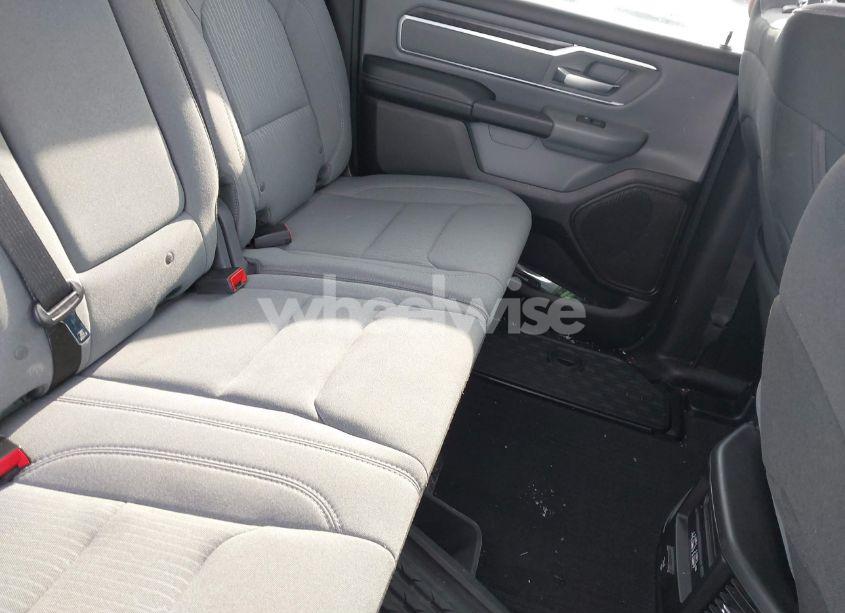 Photo 8 of 2019 Ram 1500 (VIN 1C6SRFMTXKN737063)