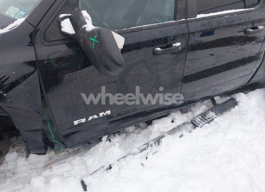 Photo 17 of 2019 Ram 1500 TRADESMAN 4X4 6'4 BOX (VIN 1C6SRFNT3KN595525)