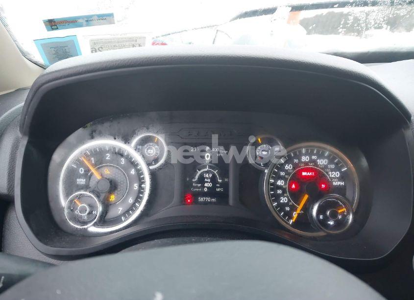 Photo 7 of 2019 Ram 1500 TRADESMAN 4X4 6'4 BOX (VIN 1C6SRFNT3KN595525)