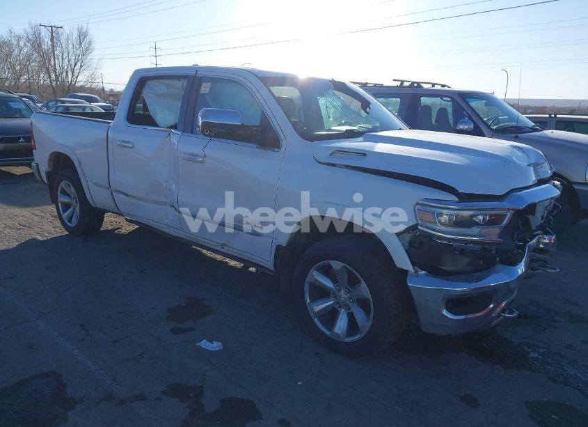 2020 Ram 1500 LIMITED (VIN 1C6SRFPM6LN205220) main photo