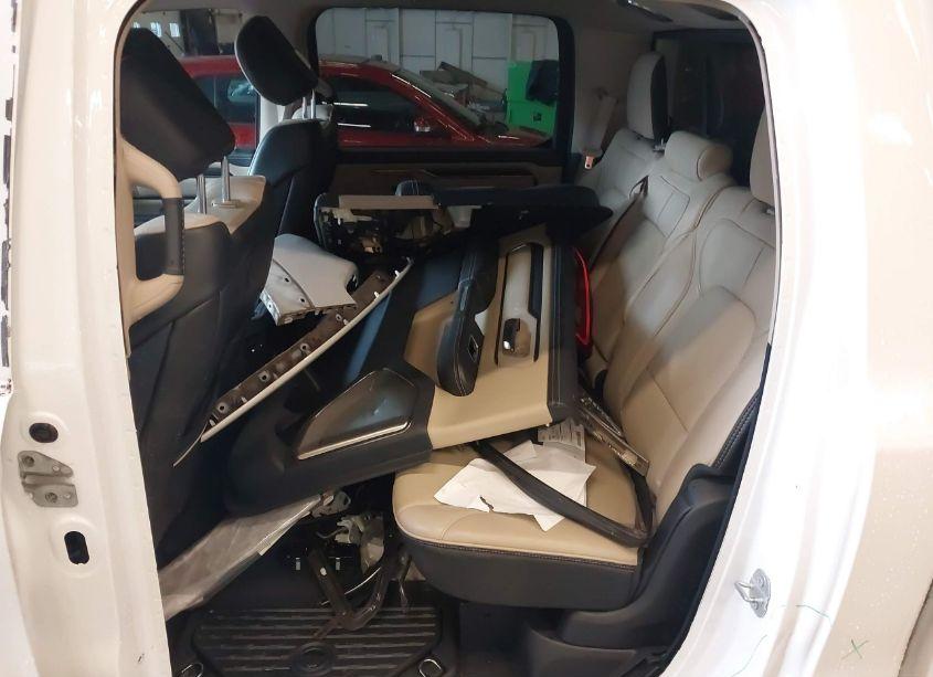 Photo 12 of 2019 Ram 1500 LIMITED 4X4 6'4 BOX (VIN 1C6SRFPTXKN751914)