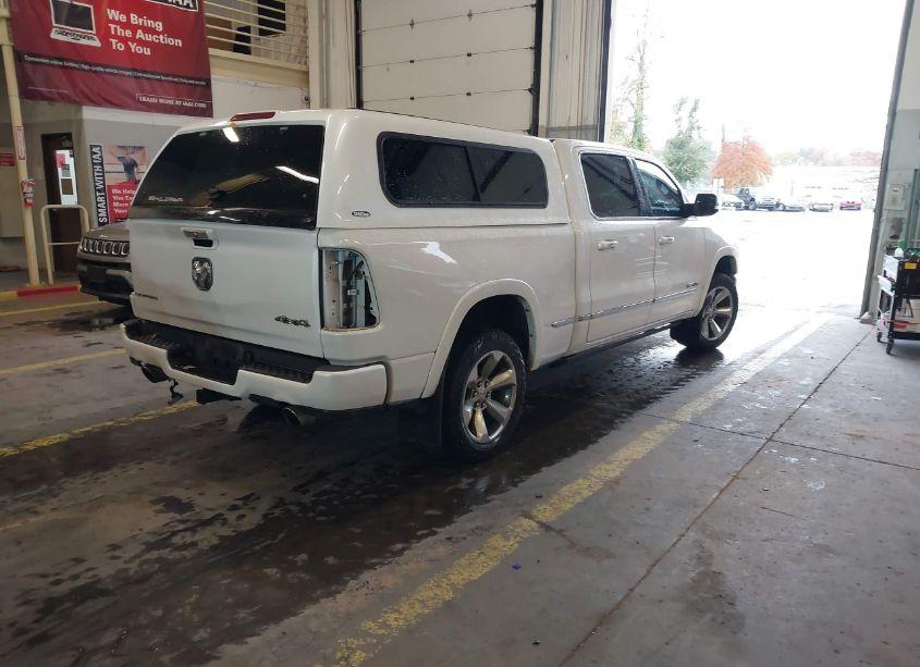 Photo 4 of 2019 Ram 1500 LIMITED 4X4 6'4 BOX (VIN 1C6SRFPTXKN751914)