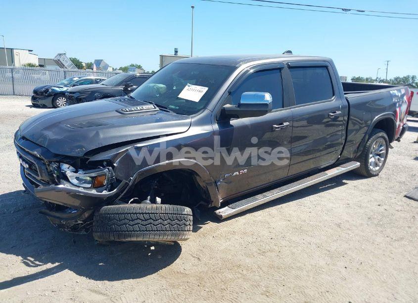 Photo 2 of 2022 Ram 1500 LARAMIE 4X4 6'4 BOX (VIN 1C6SRFRM6NN217271)