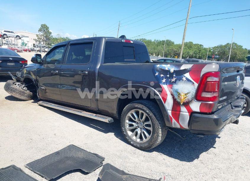 Photo 3 of 2022 Ram 1500 LARAMIE 4X4 6'4 BOX (VIN 1C6SRFRM6NN217271)