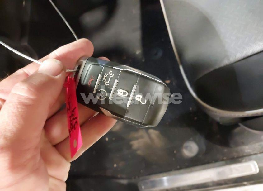 Photo 11 of 2019 Ram 1500 LARAMIE 4X4 6'4 BOX (VIN 1C6SRFRT2KN774858)