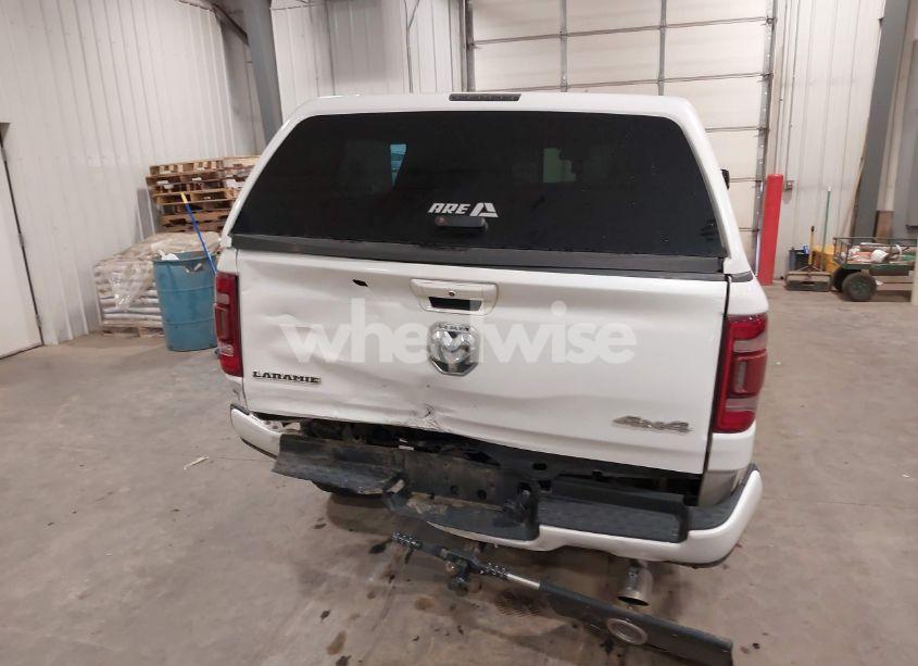 Photo 16 of 2019 Ram 1500 LARAMIE 4X4 6'4 BOX (VIN 1C6SRFRT2KN774858)