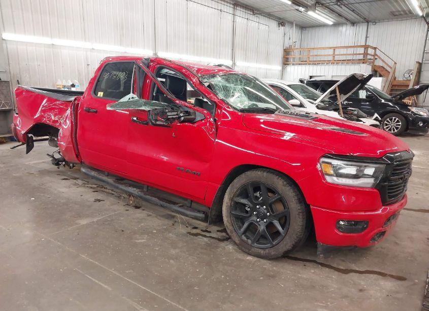 2024 Ram 1500 LARAMIE 4X4 6'4 BOX (VIN 1C6SRFRT2RN120078) main photo