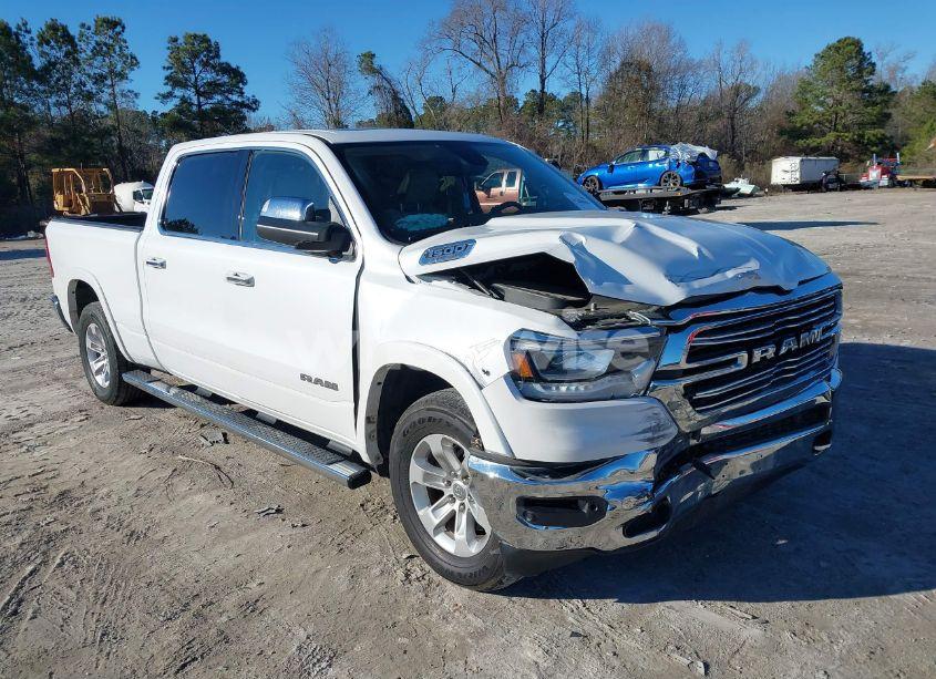 Photo 17 of 2020 Ram 1500 LARAMIE 4X4 6'4 BOX (VIN 1C6SRFRT3LN231617)