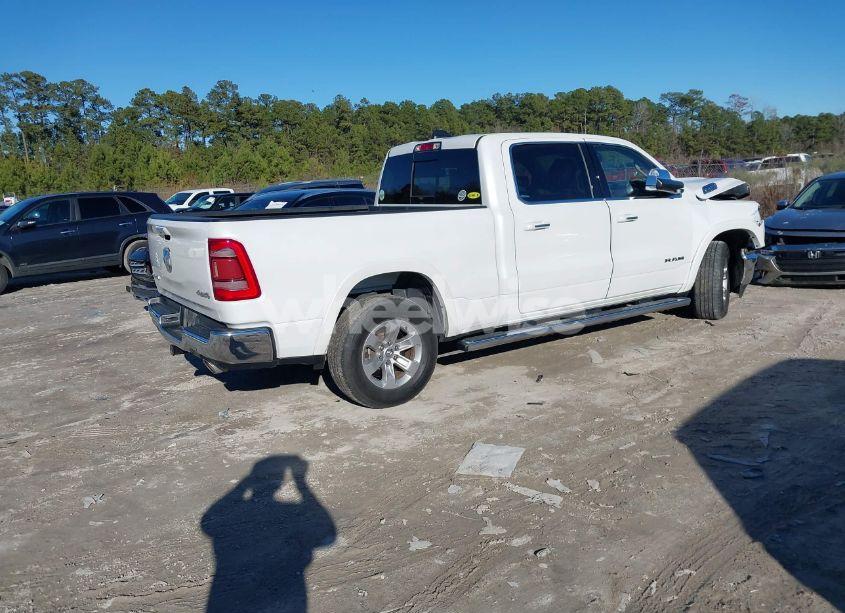 Photo 4 of 2020 Ram 1500 LARAMIE 4X4 6'4 BOX (VIN 1C6SRFRT3LN231617)
