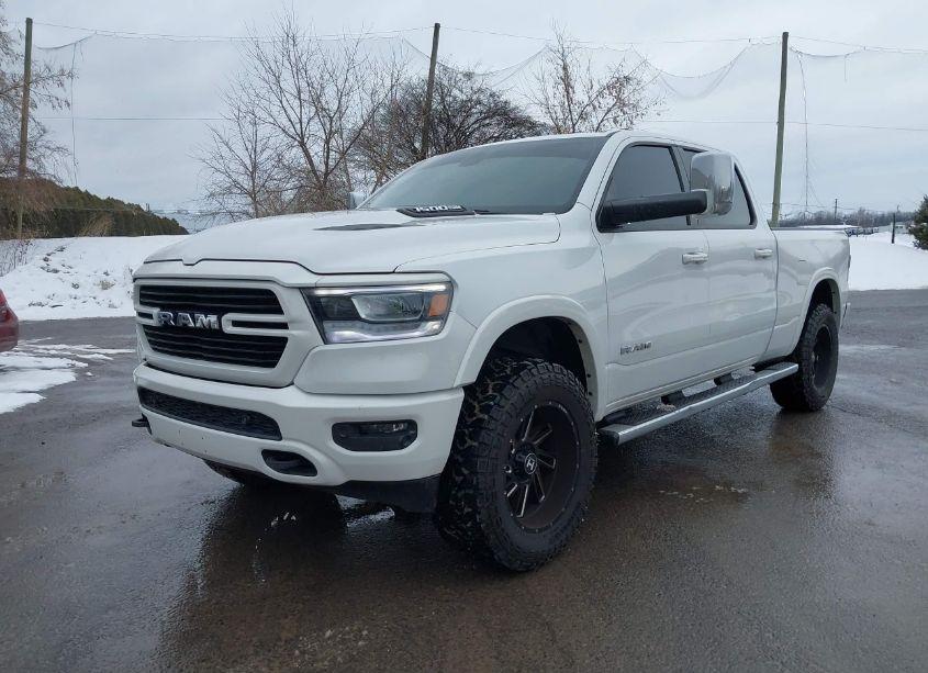 Photo 2 of 2019 Ram 1500 LARAMIE (VIN 1C6SRFRT4KN636514)