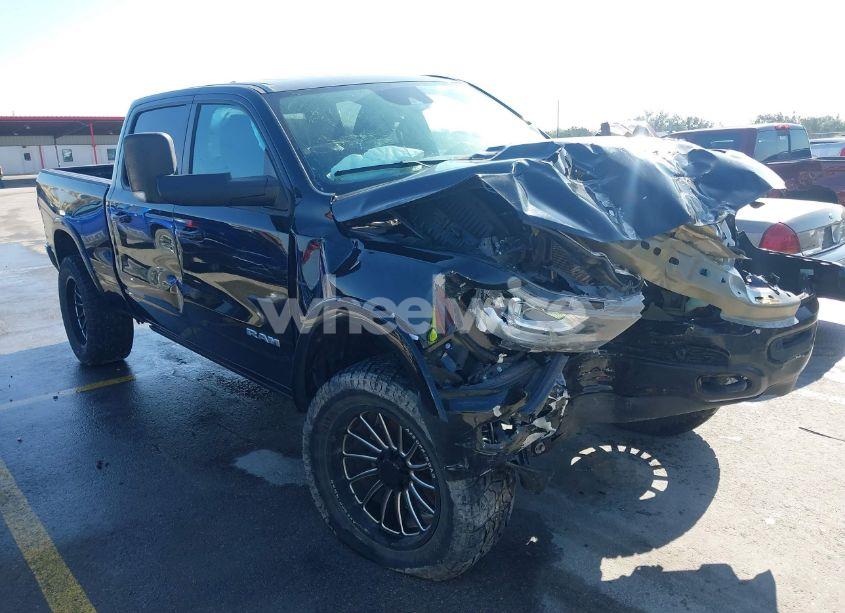 2022 Ram 1500 LARAMIE 4X4 6'4 BOX (VIN 1C6SRFRT4NN191342) main photo