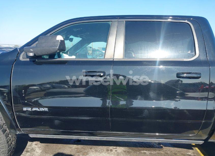 Photo 14 of 2022 Ram 1500 LARAMIE 4X4 6'4 BOX (VIN 1C6SRFRT4NN191342)