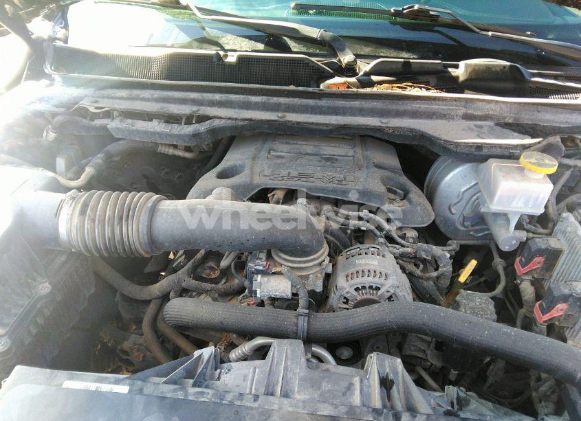 Photo 10 of 2019 Ram 1500 LARAMIE (VIN 1C6SRFRT7KN539064)