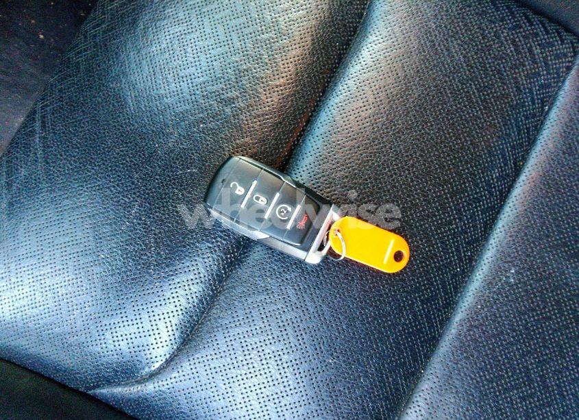 Photo 11 of 2019 Ram 1500 LARAMIE (VIN 1C6SRFRT7KN539064)