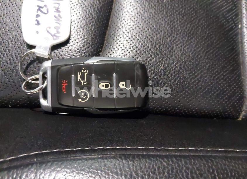 Photo 11 of 2021 Ram 1500 LARAMIE 4X4 6'4 BOX (VIN 1C6SRFRT7MN752356)