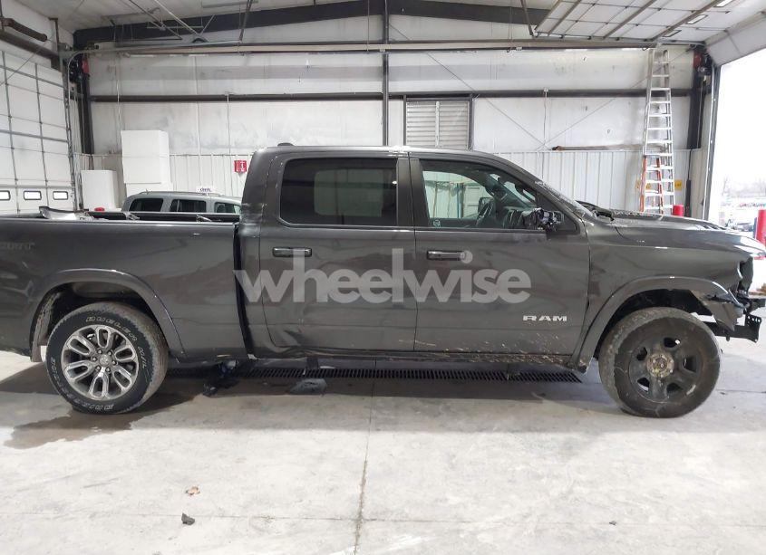 Photo 13 of 2021 Ram 1500 LARAMIE 4X4 6'4 BOX (VIN 1C6SRFRT7MN752356)