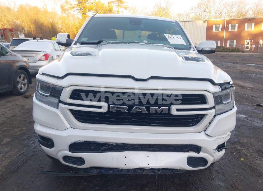 Photo 12 of 2019 Ram 1500 LARAMIE 4X4 6'4 BOX (VIN 1C6SRFRT8KN710095)