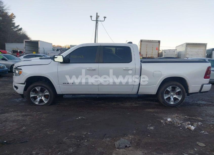 Photo 14 of 2019 Ram 1500 LARAMIE 4X4 6'4 BOX (VIN 1C6SRFRT8KN710095)