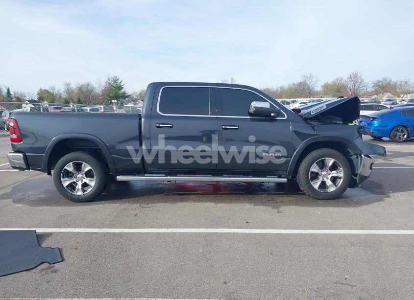 Photo 13 of 2019 Ram 1500 LARAMIE 4X4 6'4 BOX (VIN 1C6SRFRTXKN579302)