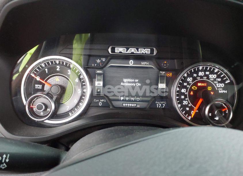 Photo 6 of 2019 Ram 1500 LARAMIE 4X4 6'4 BOX (VIN 1C6SRFRTXKN579302)