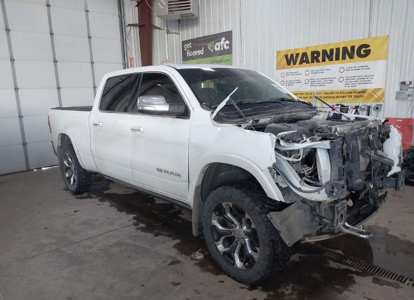 2020 Ram 1500 LARAMIE LONGHORN 4X4 6'4 BOX (VIN 1C6SRFST8LN116957) main photo