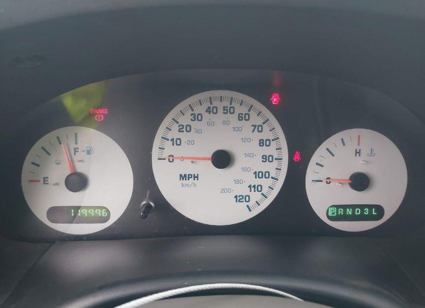 Photo 7 of 2002 Chrysler Voyager EC (VIN 1C8GJ15B52B578175)