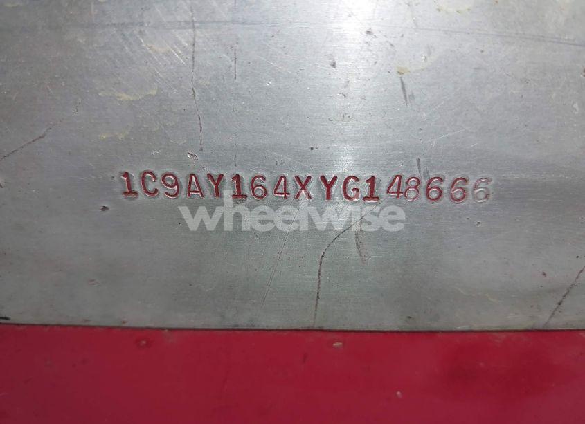 Photo 8 of 2000 Cottrell Inc UNKNOWN (VIN 1C9AY164XYG148666)