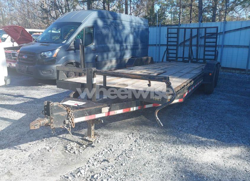 Photo 2 of 2014 Unknown Bh2222dt N/A (VIN 1C9DB2223E1803953)