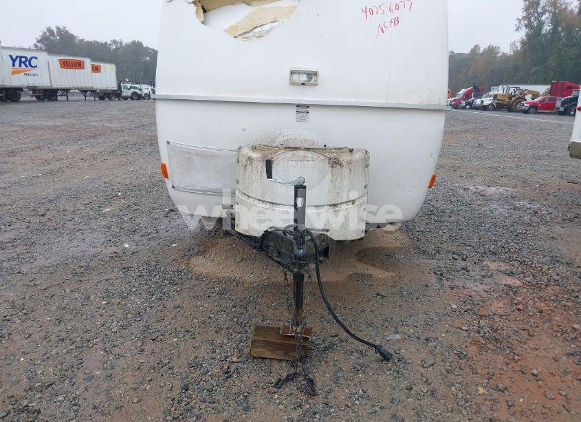 Photo 10 of 2011 Casita Camper TRAILER (VIN 1C9TB1613B1213612)