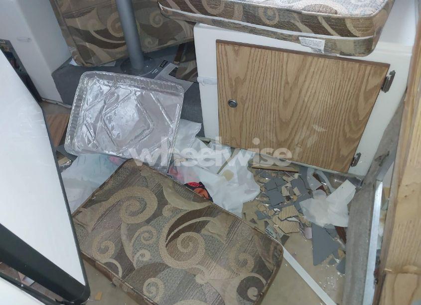 Photo 11 of 2011 Casita Camper TRAILER (VIN 1C9TB1613B1213612)