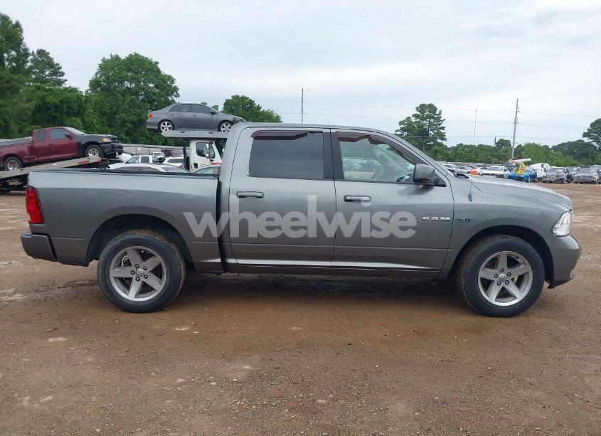 Photo 13 of 2009 Dodge Ram 1500 SLT/SPORT/TRX (VIN 1D3HB13T19S738309)