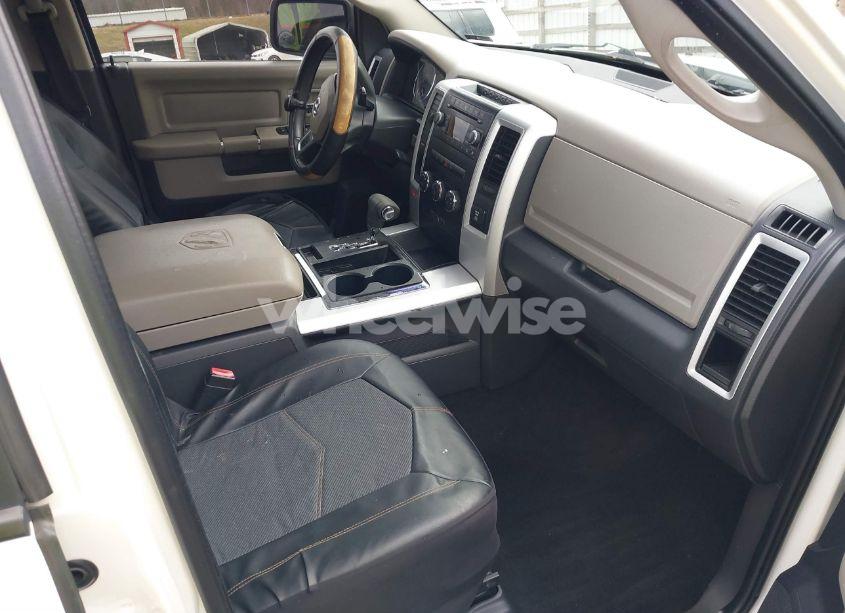 Photo 5 of 2009 Dodge Ram 1500 SLT/SPORT/TRX (VIN 1D3HB13T99S748201)