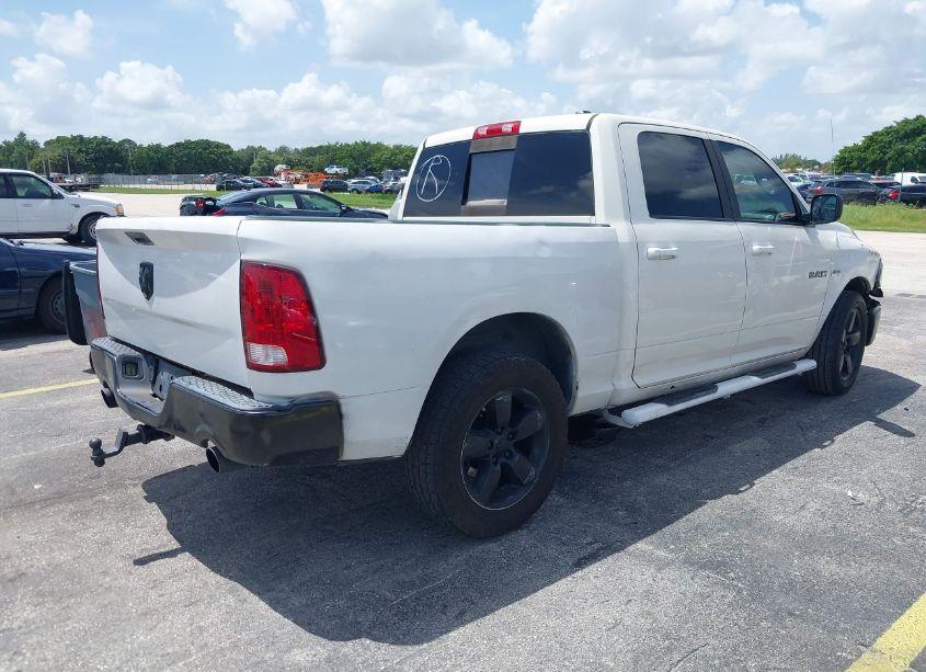 Photo 4 of 2009 Dodge Ram 1500 SLT/SPORT/TRX (VIN 1D3HB13TX9S707737)