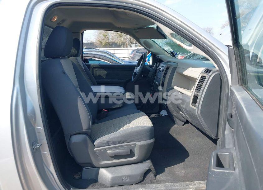 Photo 5 of 2009 Dodge Ram 1500 ST (VIN 1D3HB16K29J501742)