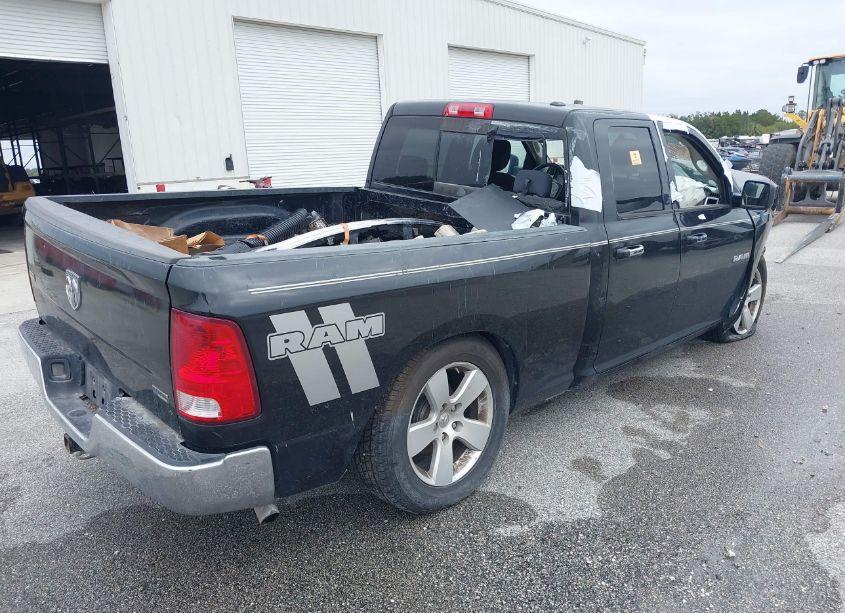 Photo 4 of 2009 Dodge Ram 1500 SLT/SPORT/TRX (VIN 1D3HB18P29S765756)