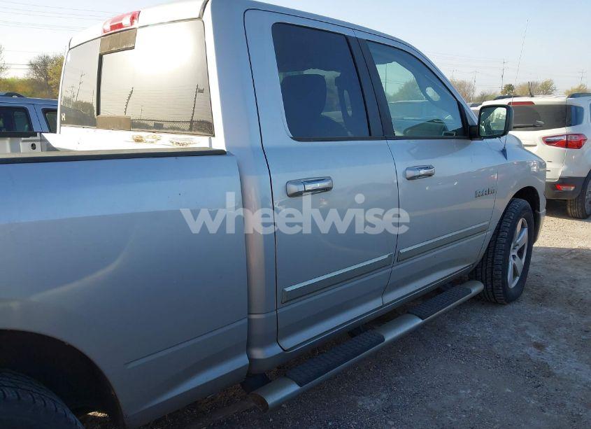 Photo 13 of 2009 Dodge Ram 1500 SLT/SPORT/TRX (VIN 1D3HB18P69S767526)