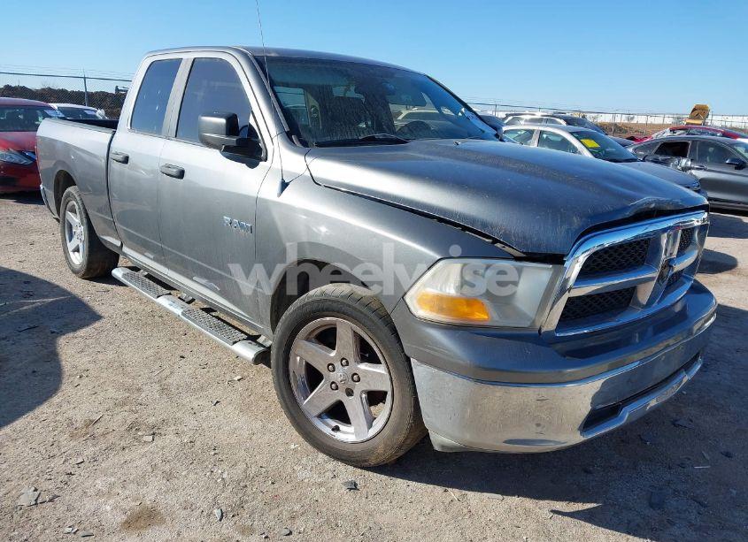 2009 Dodge Ram 1500 SLT/SPORT/TRX (VIN 1D3HB18P89S748623) main photo