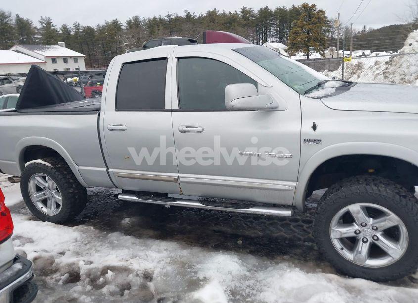 Photo 13 of 2007 Dodge Ram 1500 SLT/TRX4 OFF ROAD/SPORT (VIN 1D3HU18207J554931)