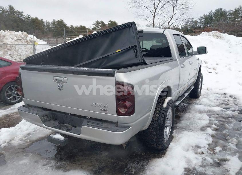 Photo 4 of 2007 Dodge Ram 1500 SLT/TRX4 OFF ROAD/SPORT (VIN 1D3HU18207J554931)