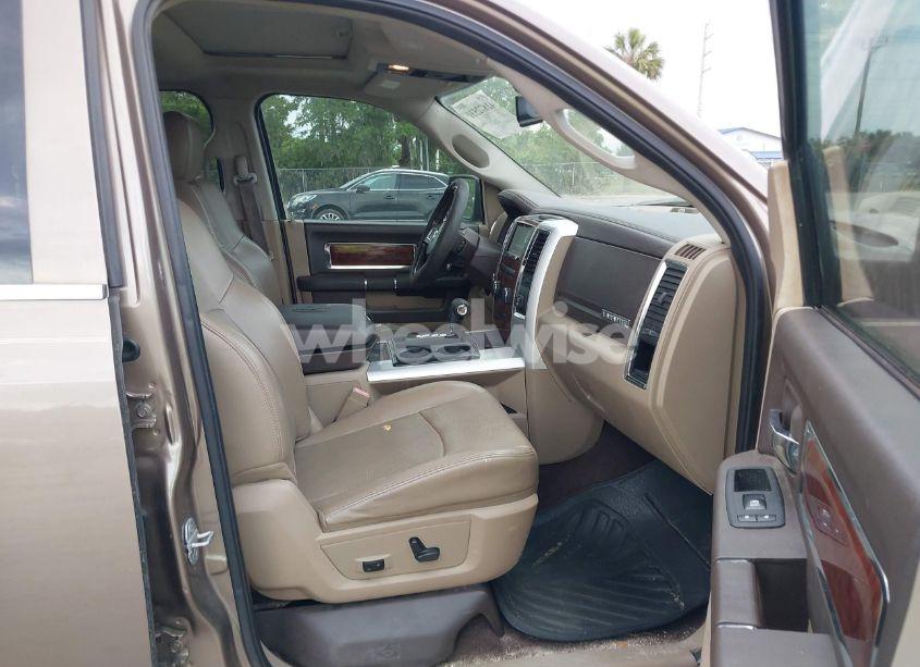 Photo 5 of 2009 Dodge Ram 1500 LARAMIE (VIN 1D3HV13T19S746756)